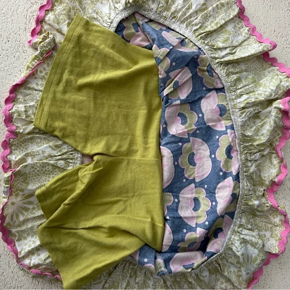 Set of 2 - Matilda Jane Skirt + Ruffle Pants Set – Size 8 – Soft & Whimsical!